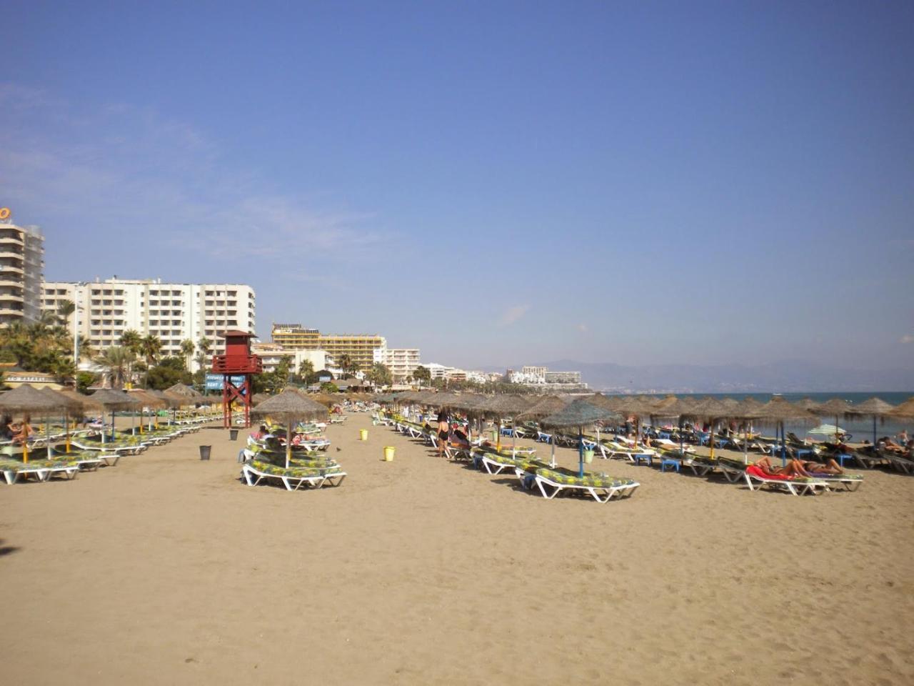 贝纳尔马德纳Del Parque Flats - Puerto Marina公寓 外观 照片