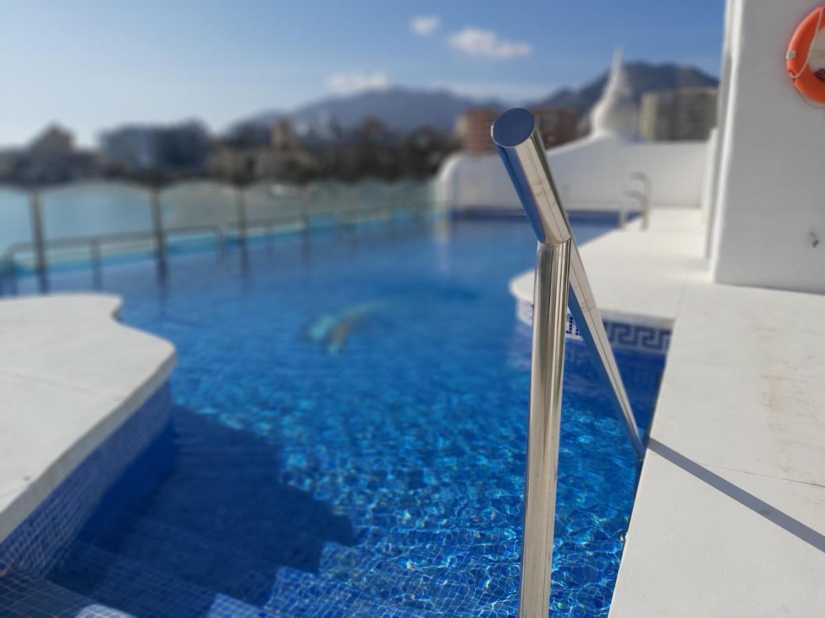 贝纳尔马德纳Del Parque Flats - Puerto Marina公寓 外观 照片